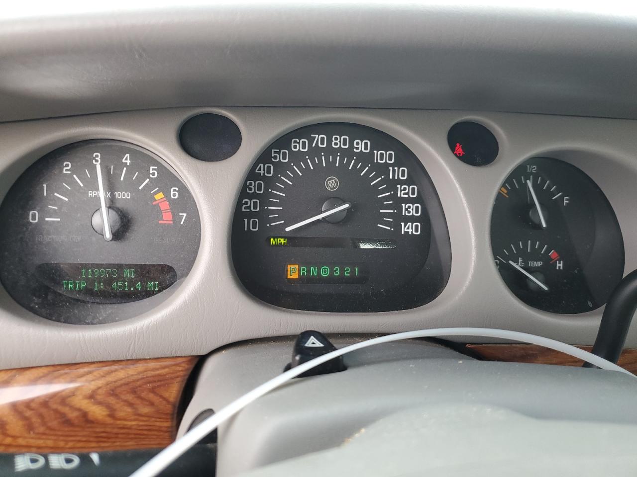 2002 Buick LeSabre - Image 9