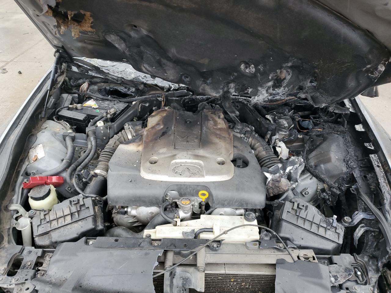 2010 Infiniti G - Image 12