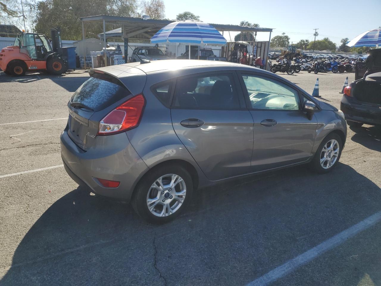 VIN 3FADP4EJ9EM216915 2014 FORD FIESTA no.3