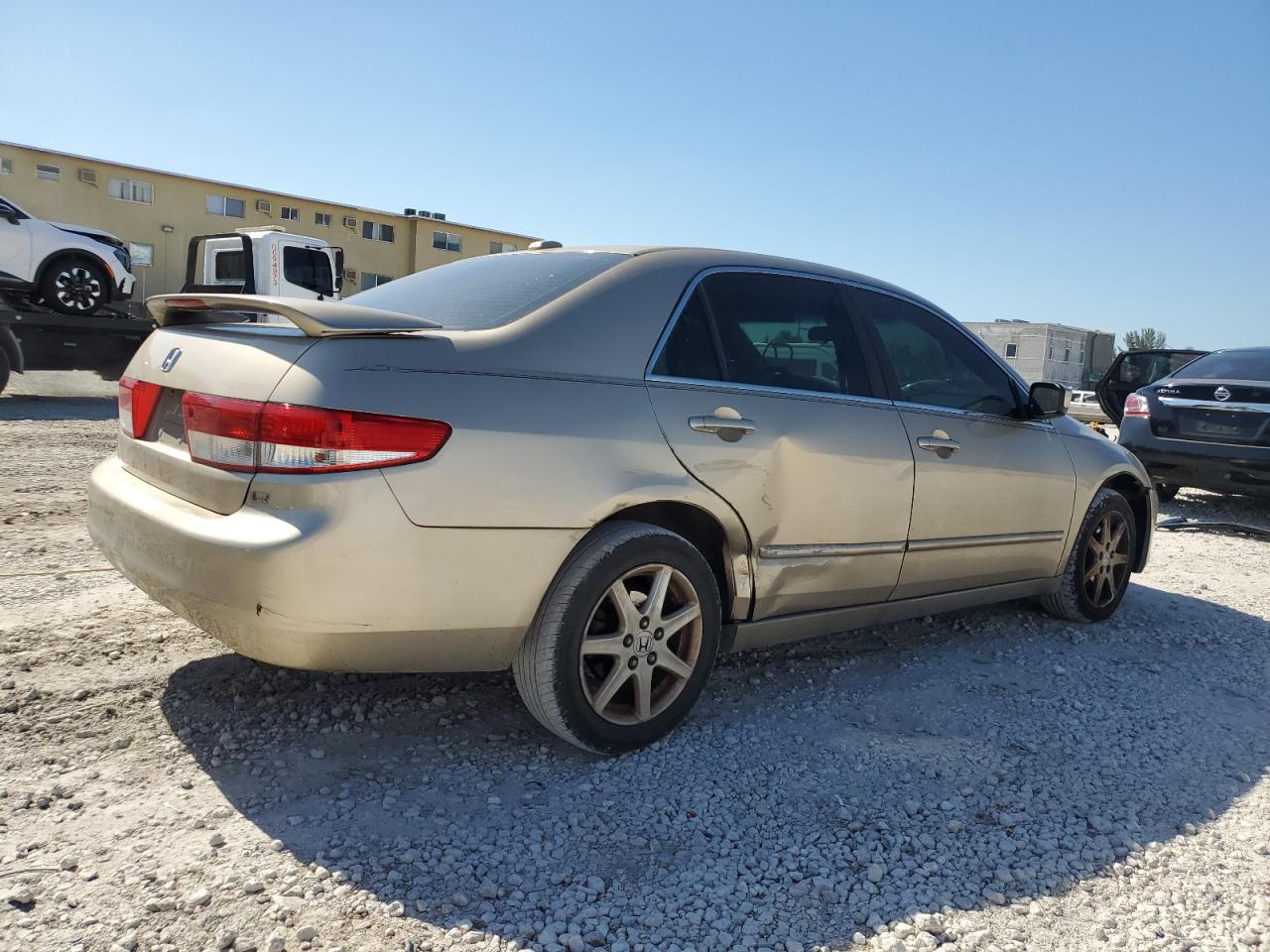 2004 Honda Accord - Image 3