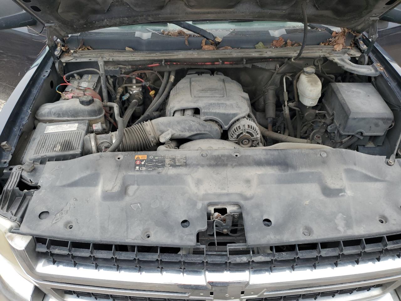 2007 Chevrolet Silverado - Image 11