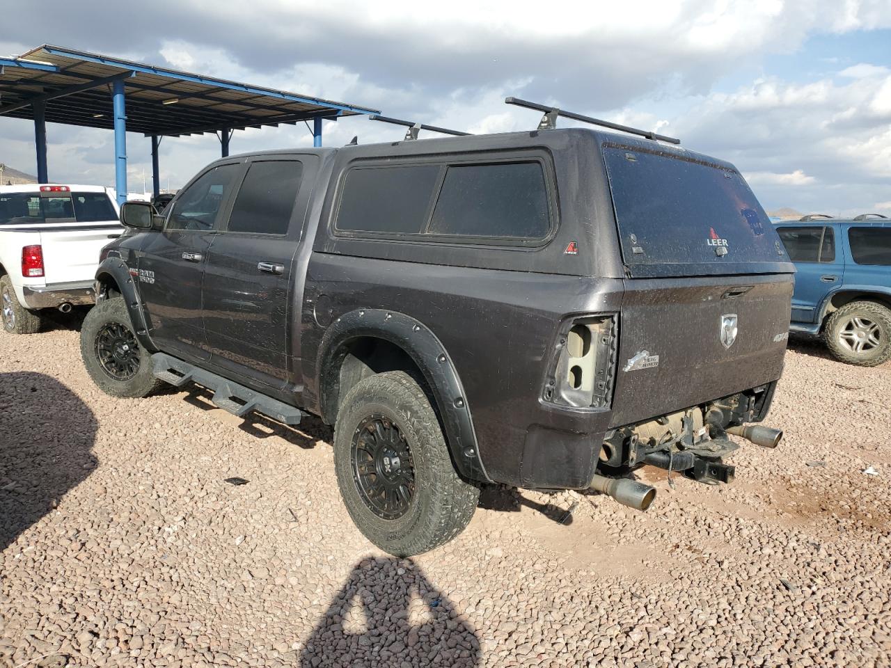 2015 RAM 1500 - Image 2