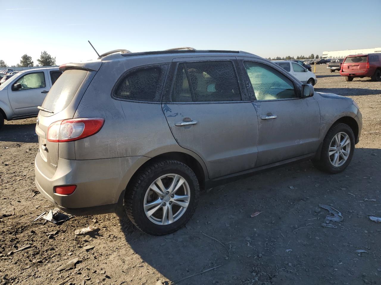 2012 Hyundai Santa Fe - Image 3