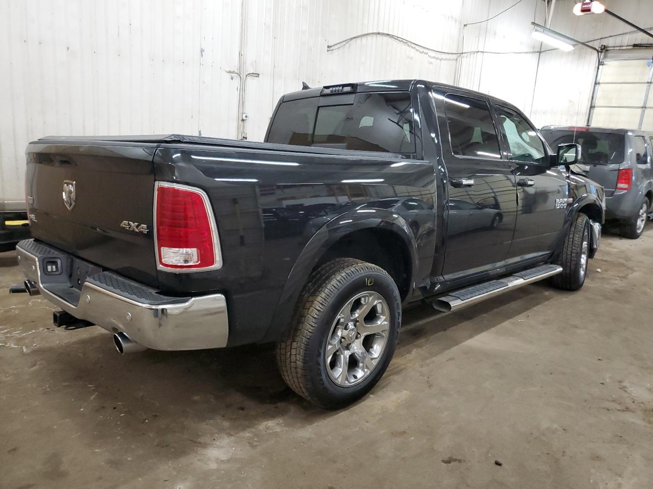 2016 RAM 1500 - Image 3