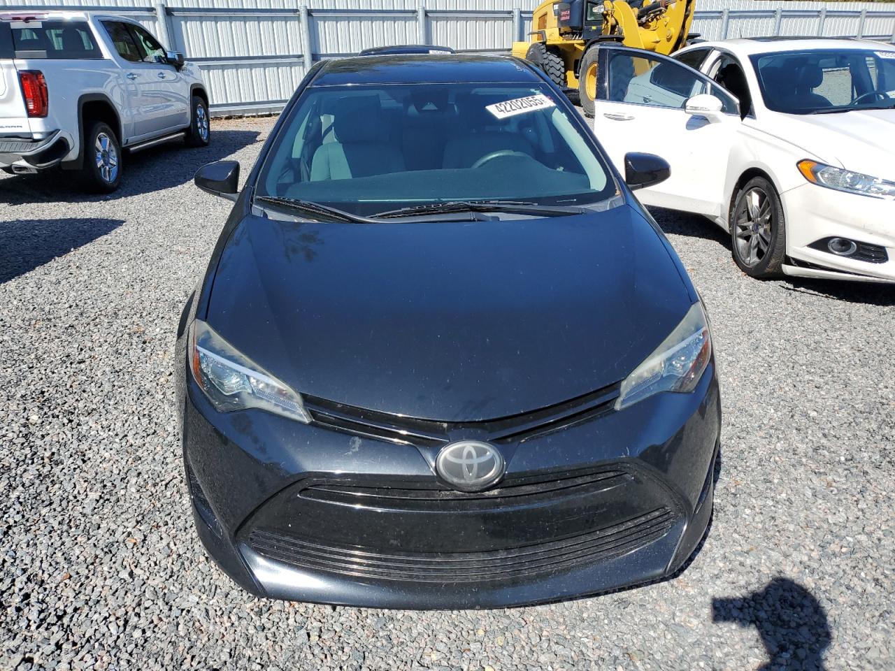 2018 Toyota Corolla - Image 5