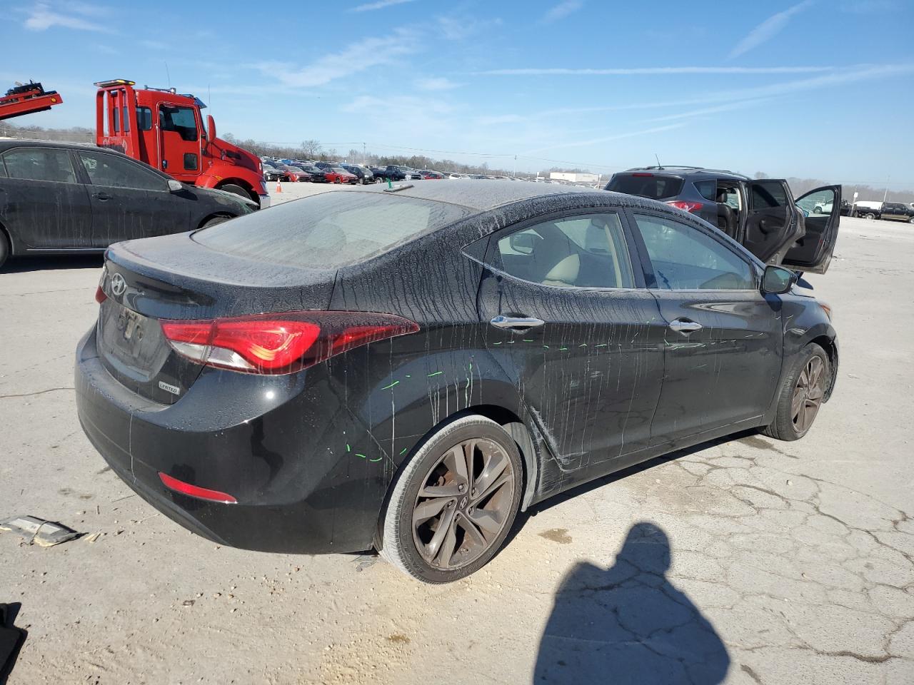 2014 Hyundai Elantra - Image 3