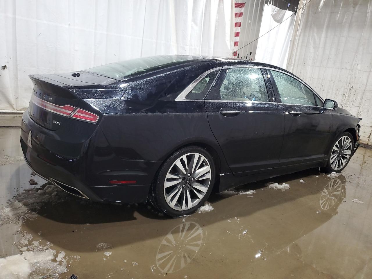 2017 Lincoln MKZ - Image 3