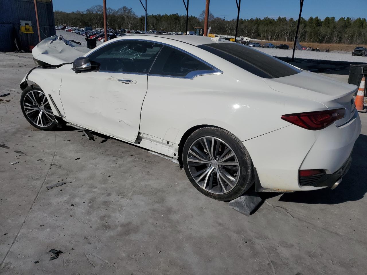 2017 Infiniti Q60 - Image 2