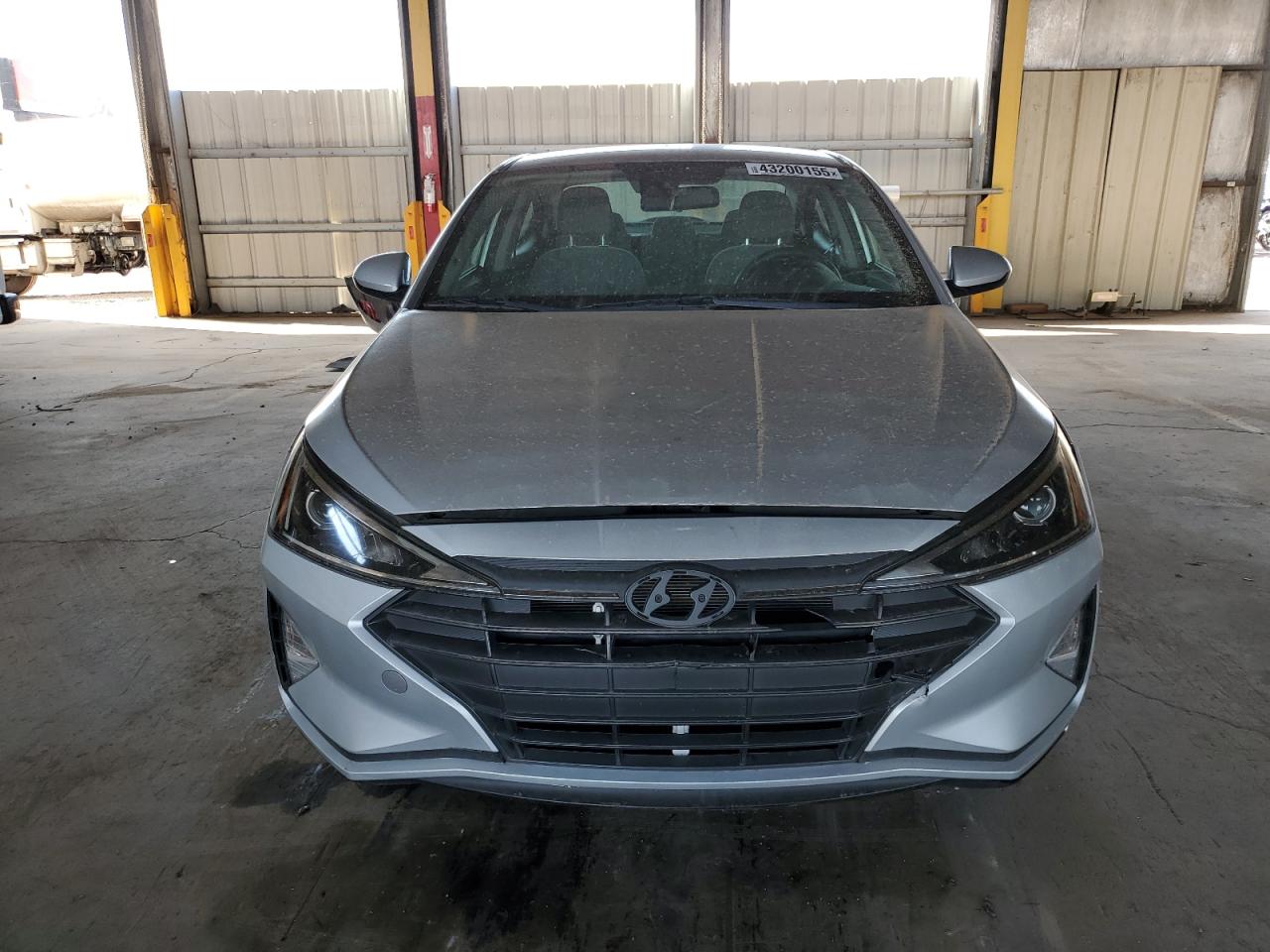 2019 Hyundai Elantra - Image 5