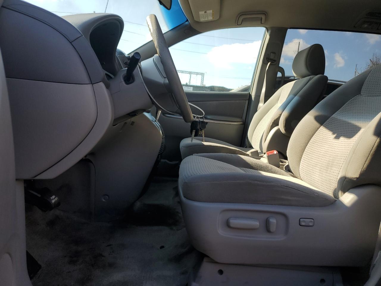 2006 Toyota Sienna Ce VIN: 5TDZA23CX6S450573 Lot: 89318085