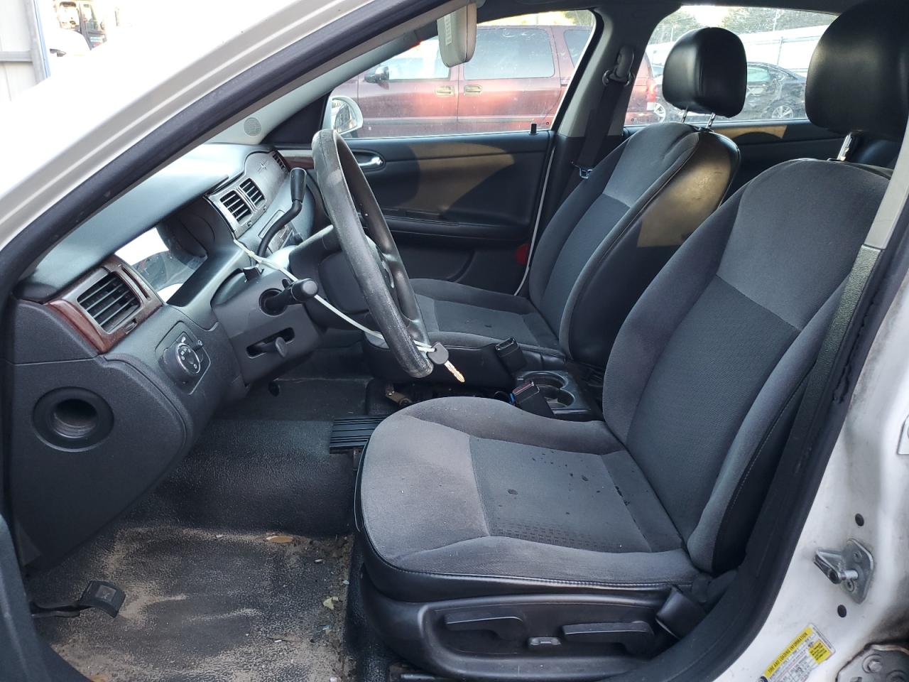 2006 Chevrolet Impala - Image 7