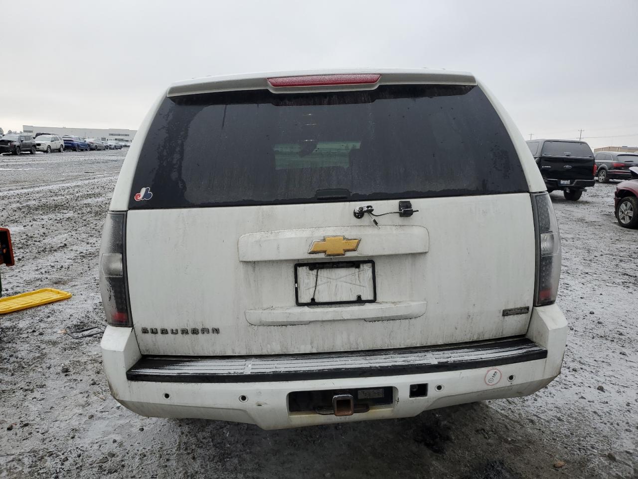 2012 Chevrolet Suburban - Image 6