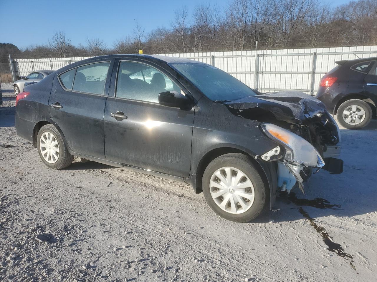 2019 Nissan Versa - Image 4