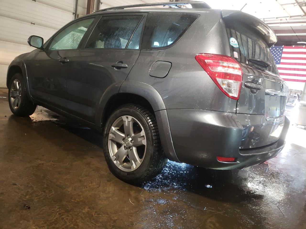 2011 Toyota RAV 4 - Image 2