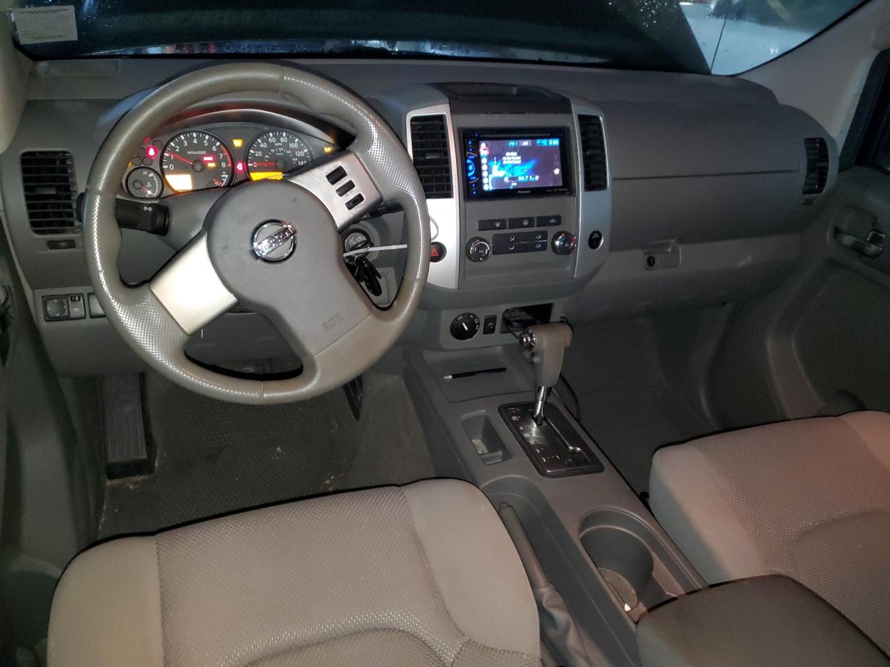 2009 Nissan Navara (Frontier) - Image 8