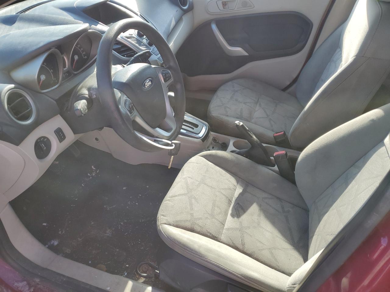 2011 Ford Fiesta - Image 7