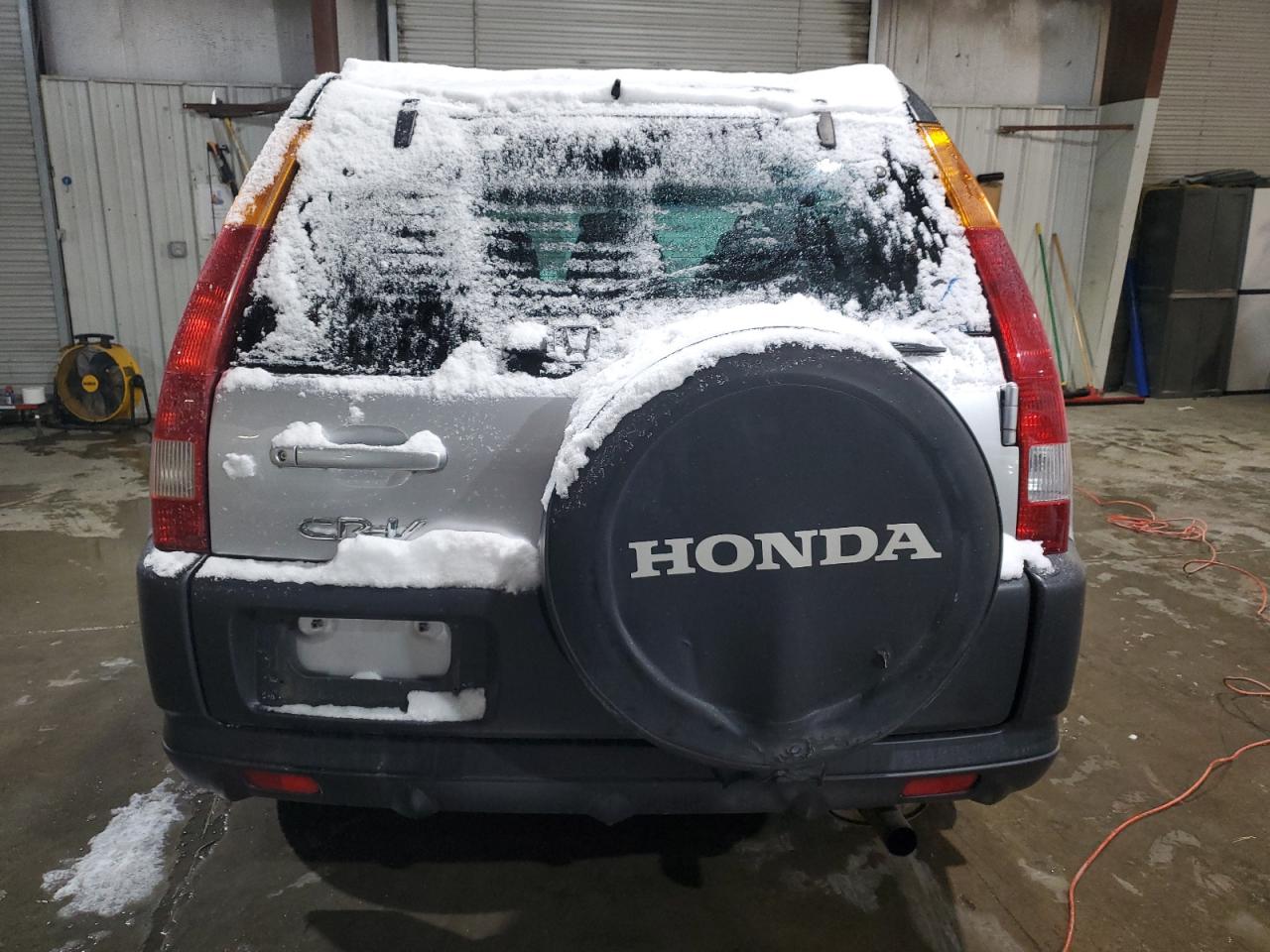 2004 Honda CR-V - Image 6