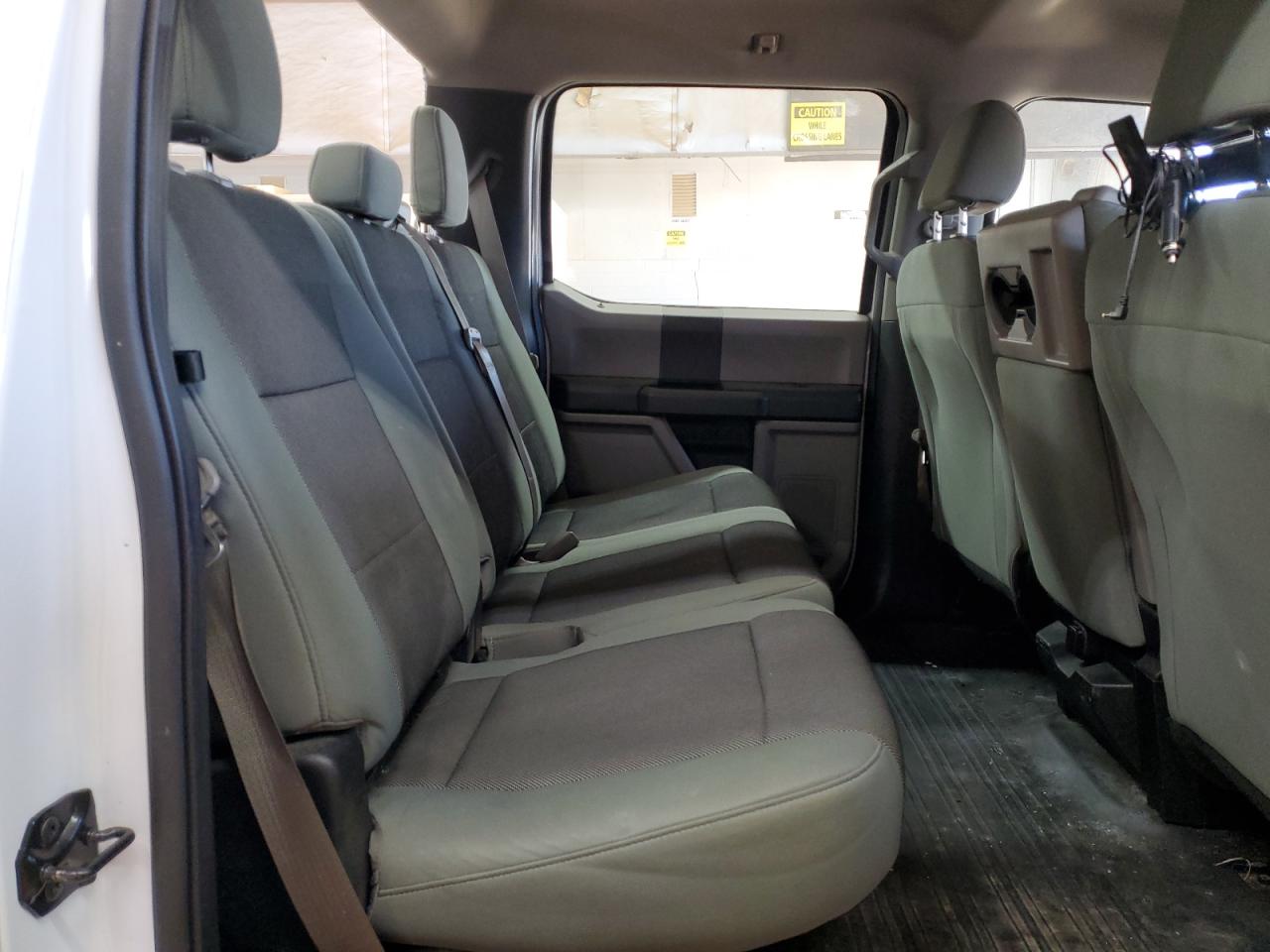 2015 Ford F-150 - Image 10
