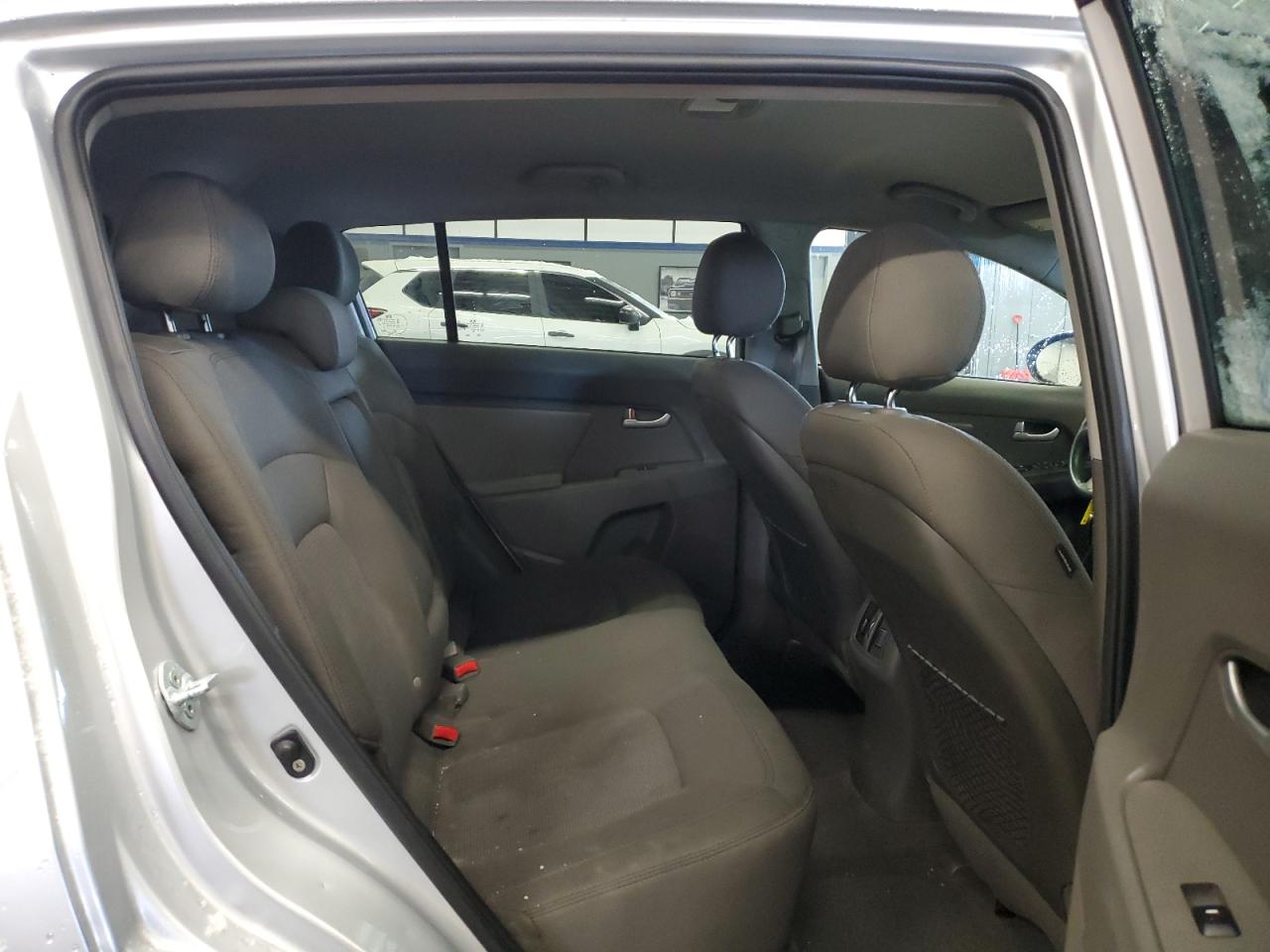 2016 Kia Sportage - Image 12