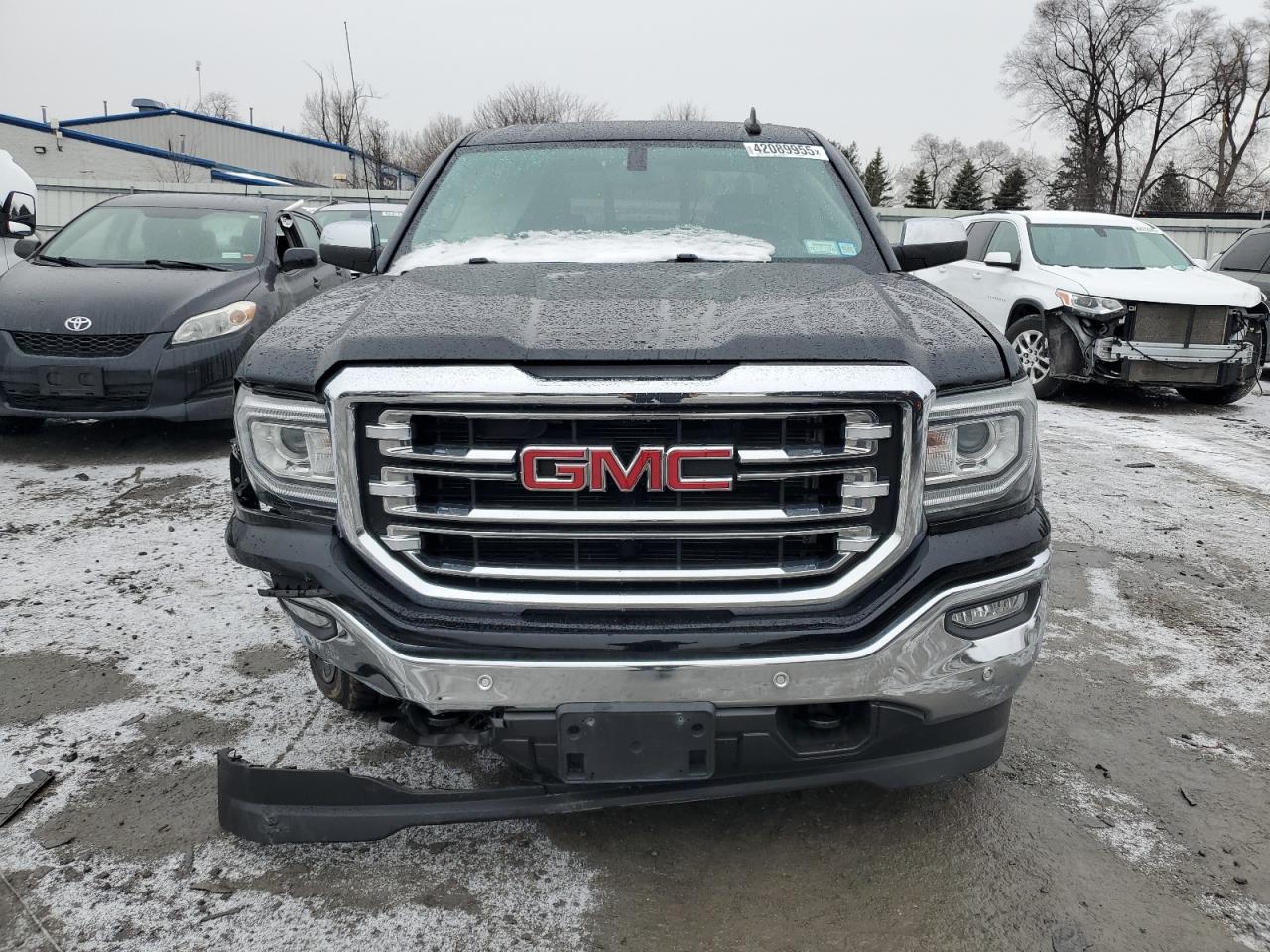 2017 GMC Sierra - Image 5
