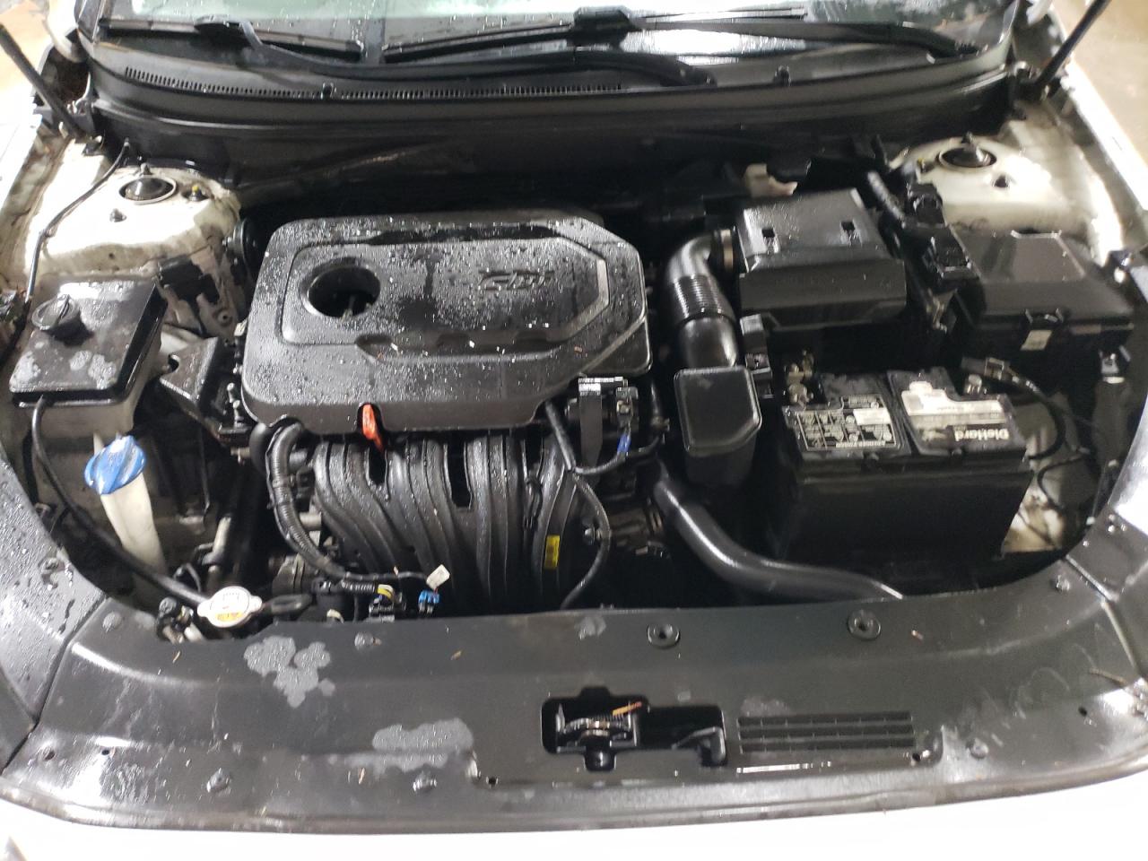 2018 Hyundai Sonata - Image 11