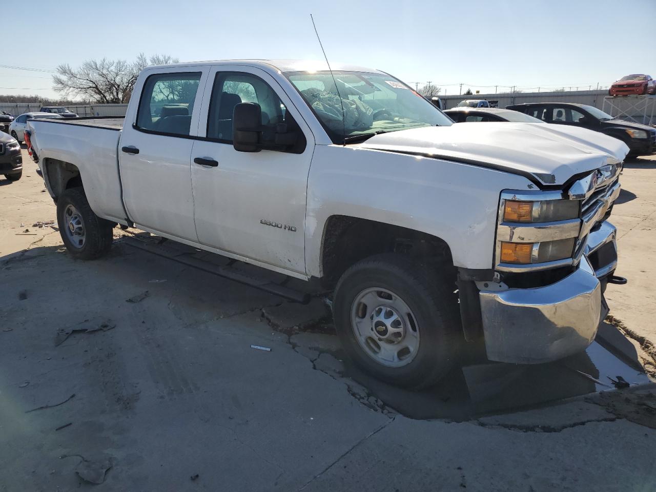 2016 Chevrolet Silverado - Image 4