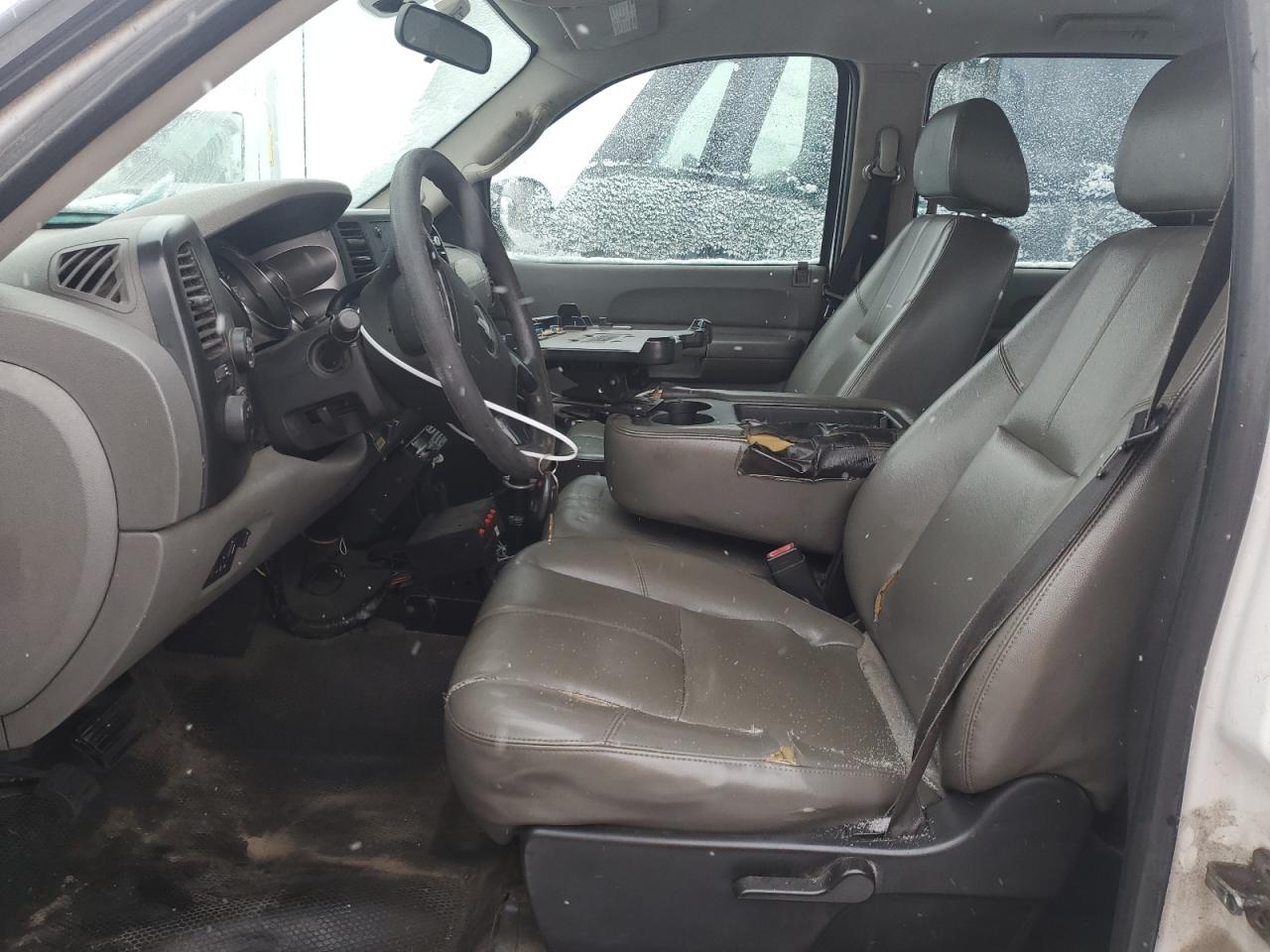 2009 Chevrolet Silverado - Image 7