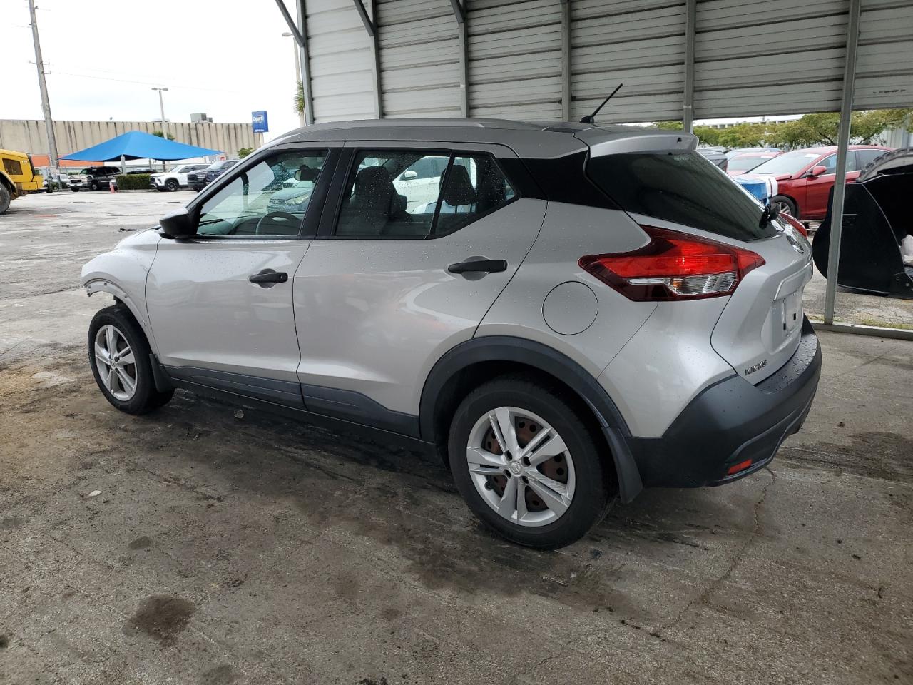 2019 Nissan Kicks - Image 2