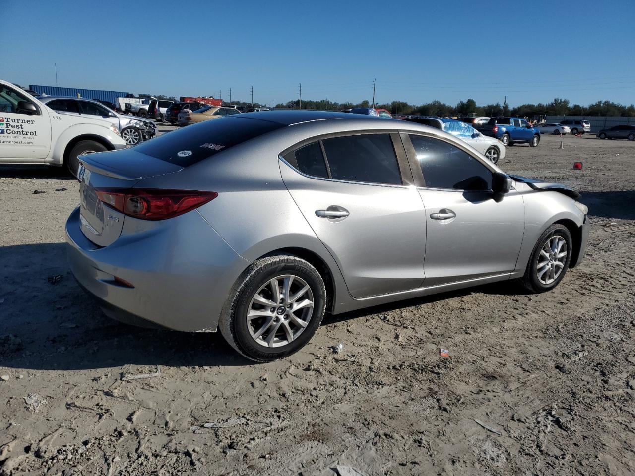 2015 Mazda 3 - Image 3
