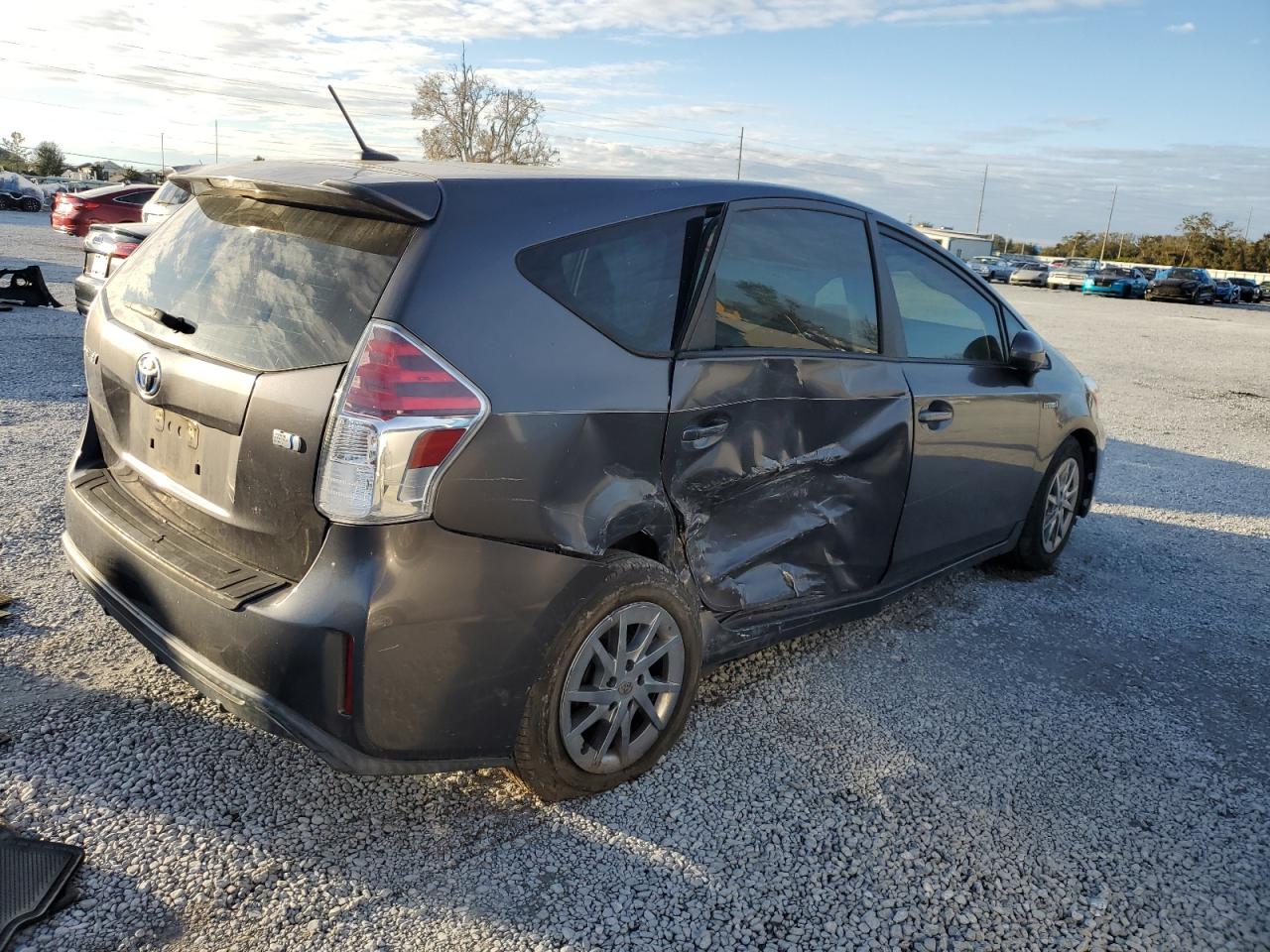 2015 Toyota Prius - Image 3