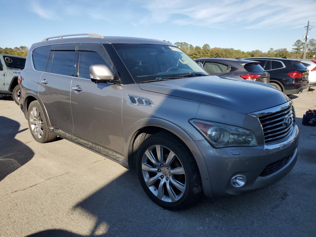 2011 Infiniti QX56 - Image 4