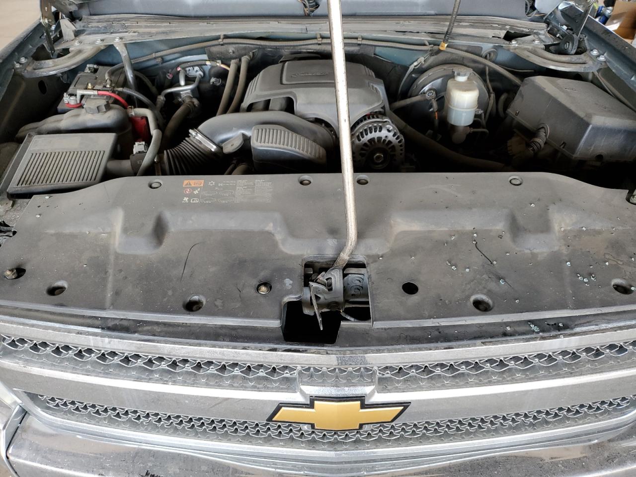 2013 Chevrolet Silverado - Image 12
