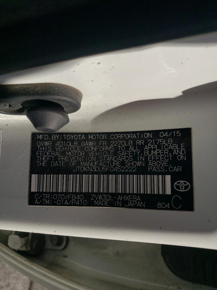 2015 Toyota Prius - Image 14