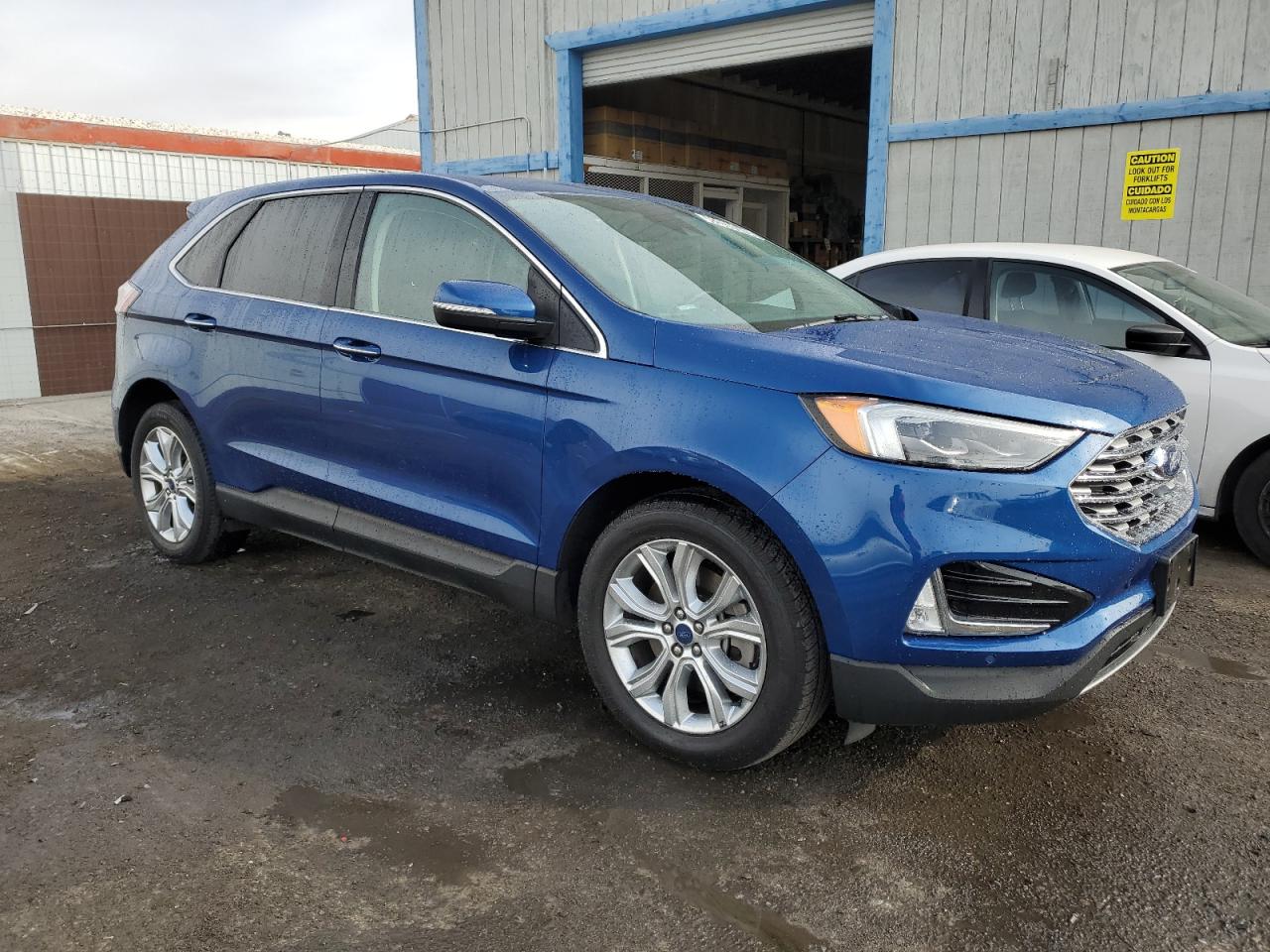 2022 Ford Edge - Image 4