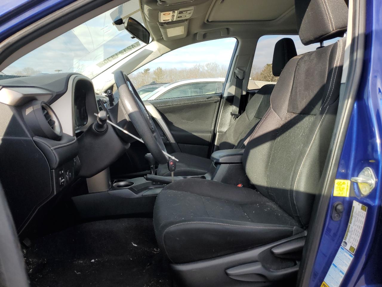 2015 Toyota RAV 4 - Image 7