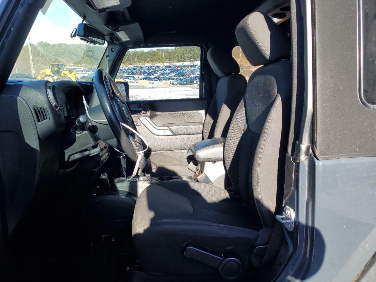 2017 Jeep Wrangler - Image 7
