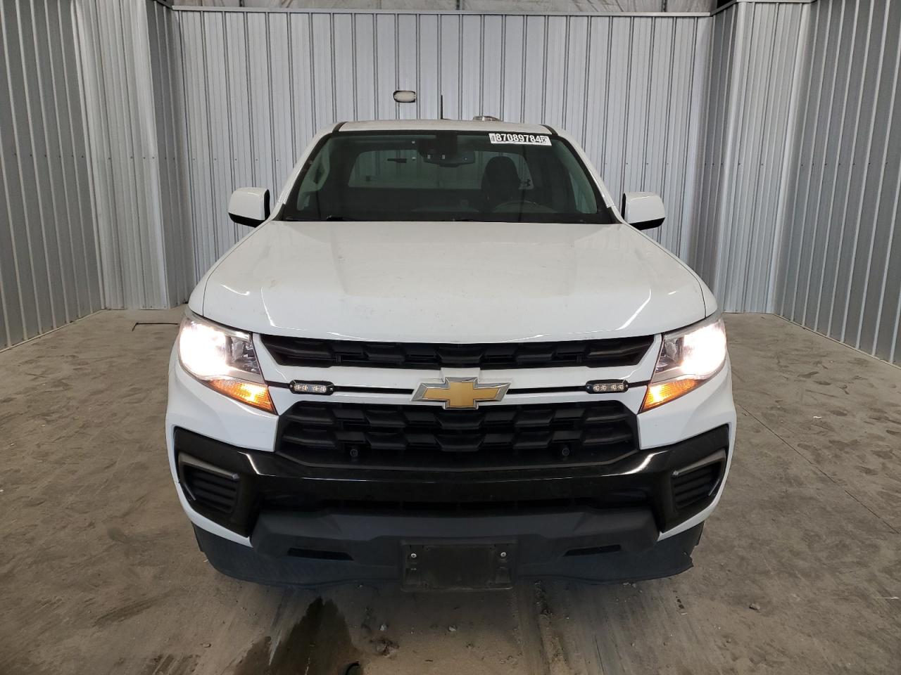 2022 Chevrolet Colorado - Image 5