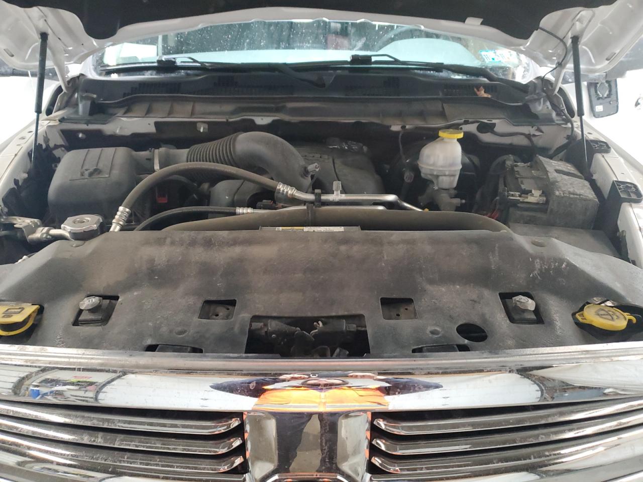 2019 RAM 1500 - Image 12