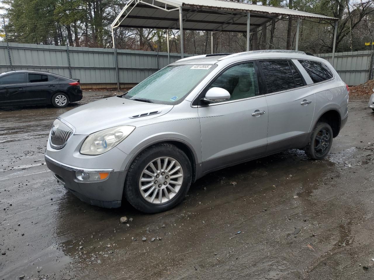 2010 Buick Enclave - Image 1