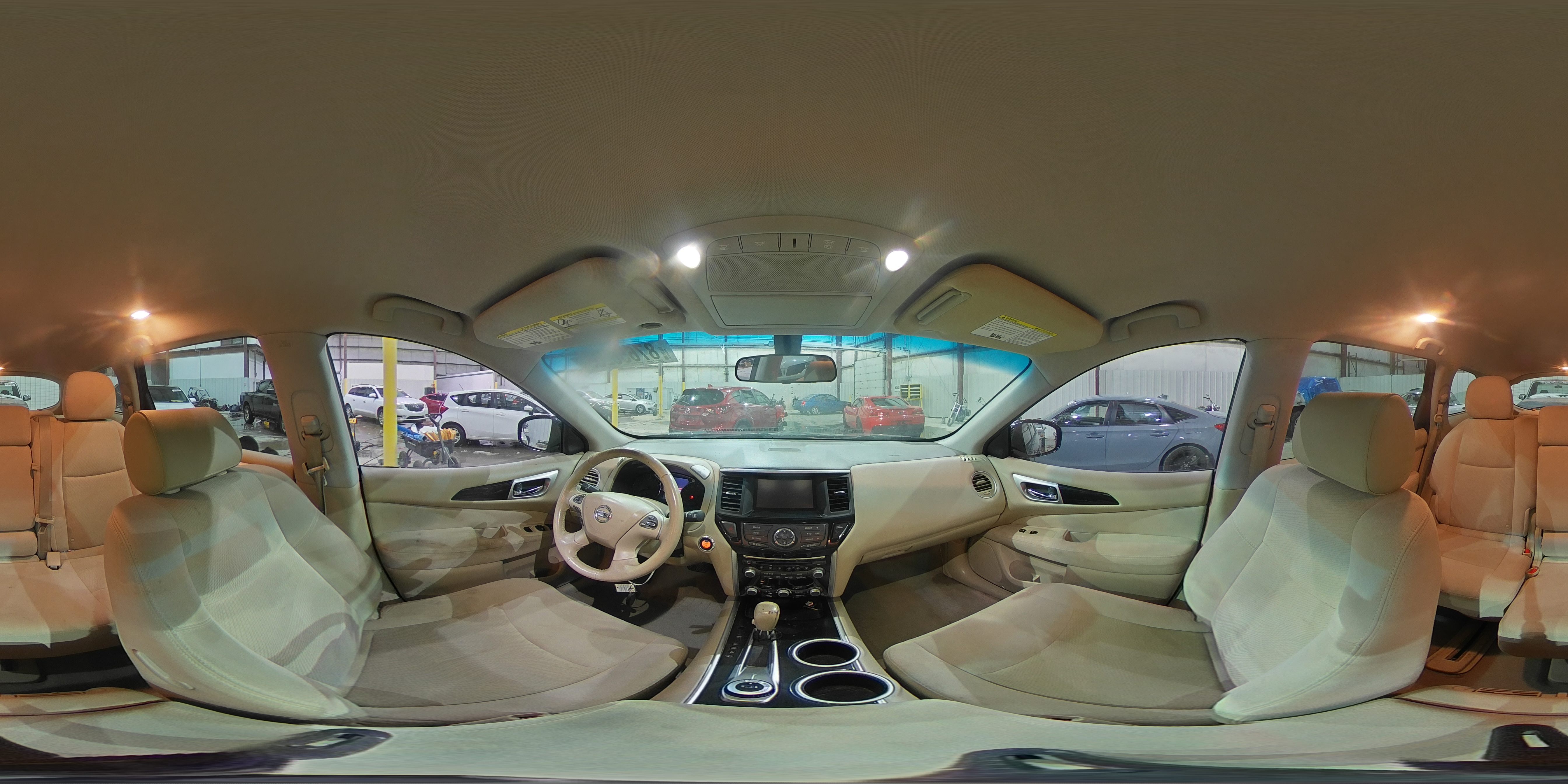 2014 Nissan Pathfinder - Image 15