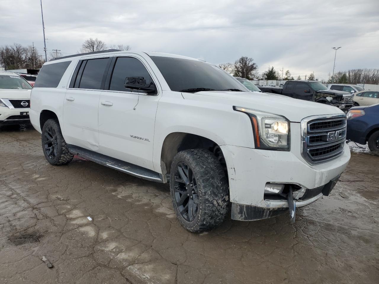 2019 GMC Yukon - Image 4