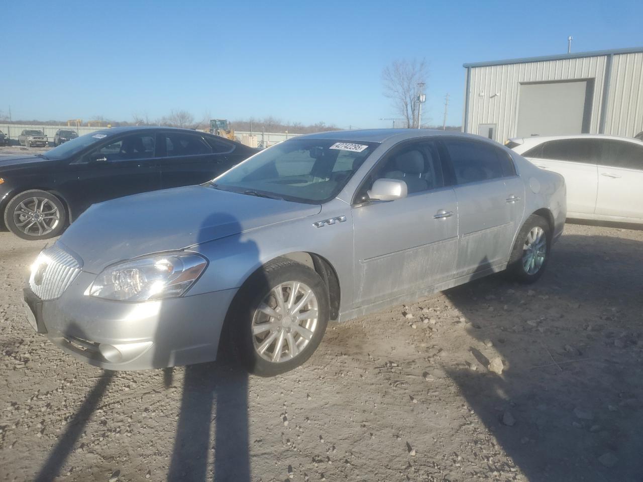 2011 Buick Lucerne Cxl for Sale in Kansas City, KS - Front End