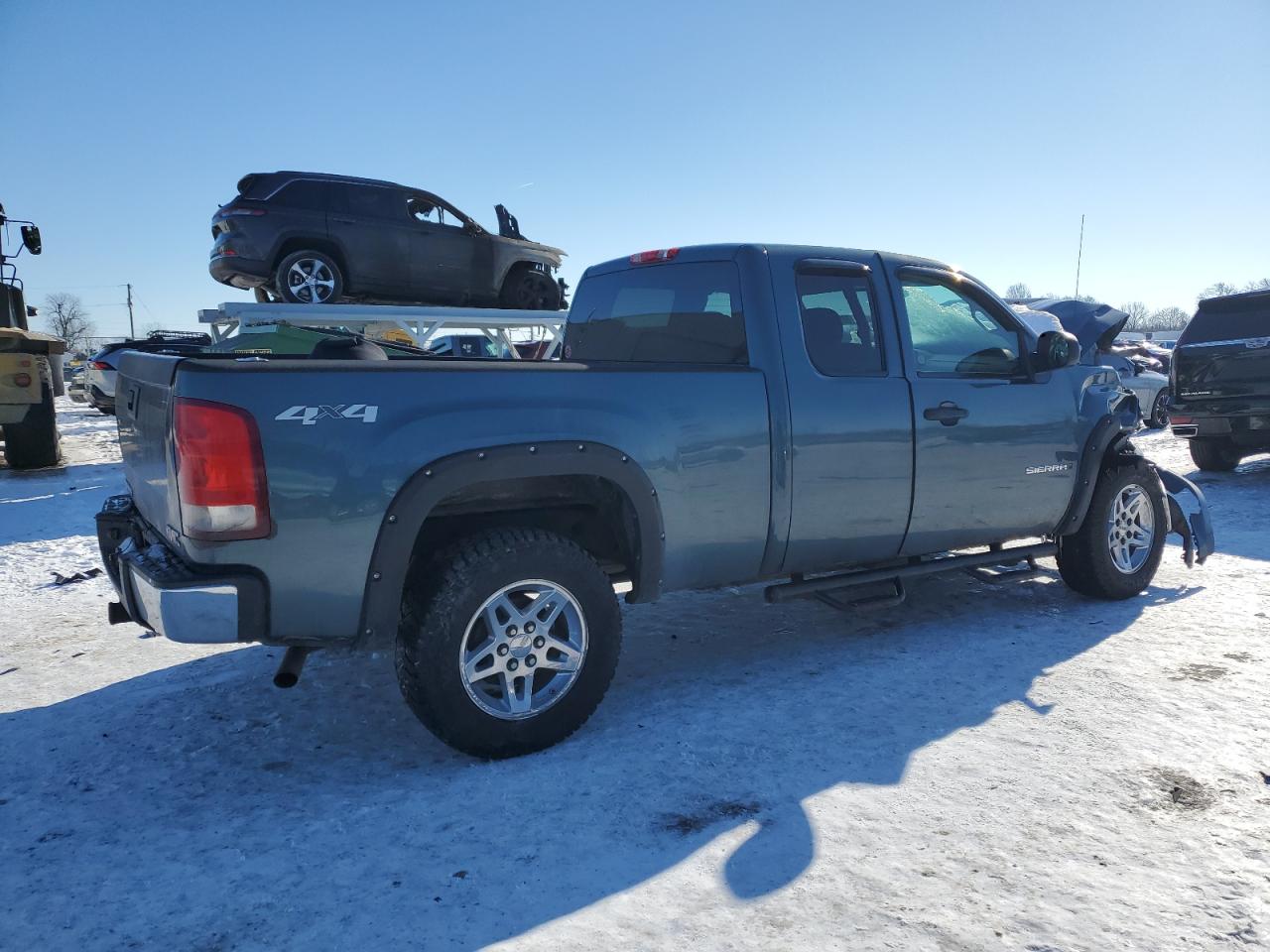 2009 GMC Sierra - Image 3
