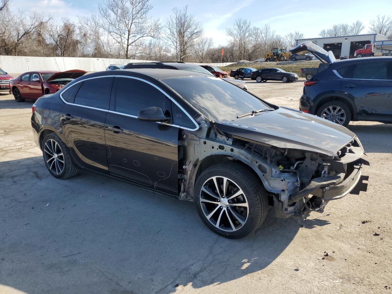 VIN 1G4PW5SK3G4138798 2016 BUICK VERANO no.4