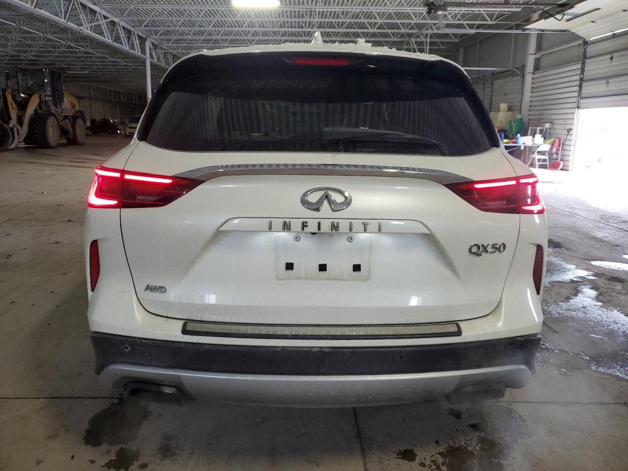 2019 Infiniti QX50 - Image 6