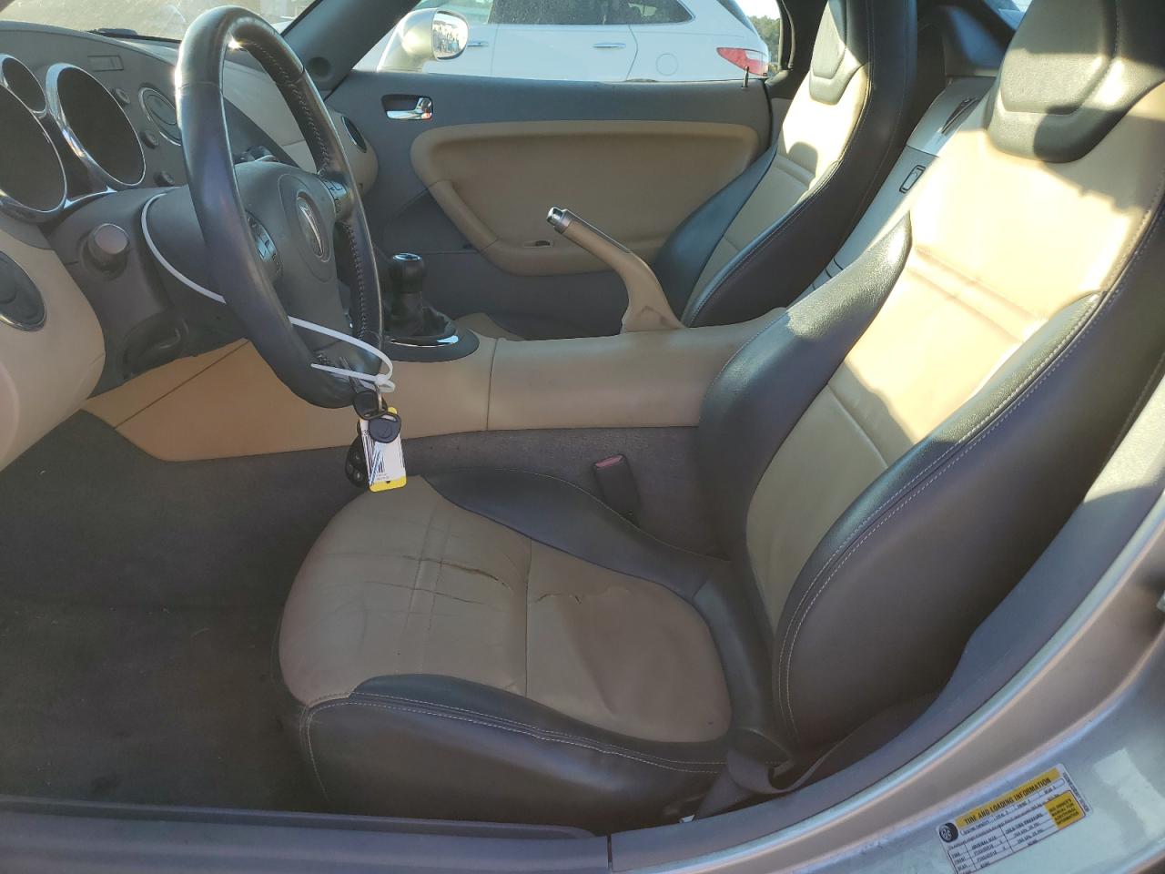 2006 Pontiac Solstice - Image 7