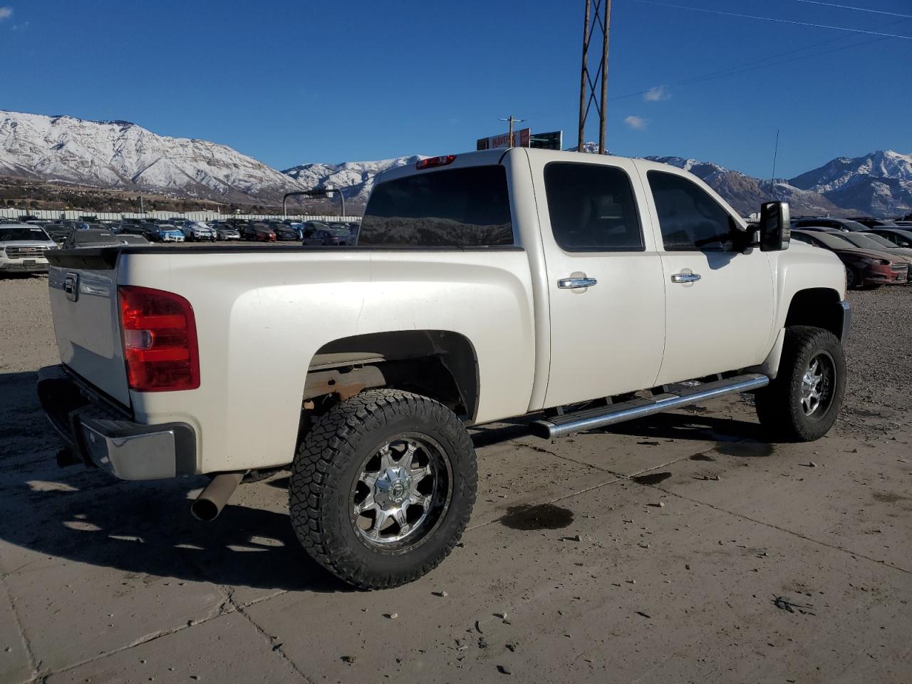 2012 Chevrolet Silverado - Image 3