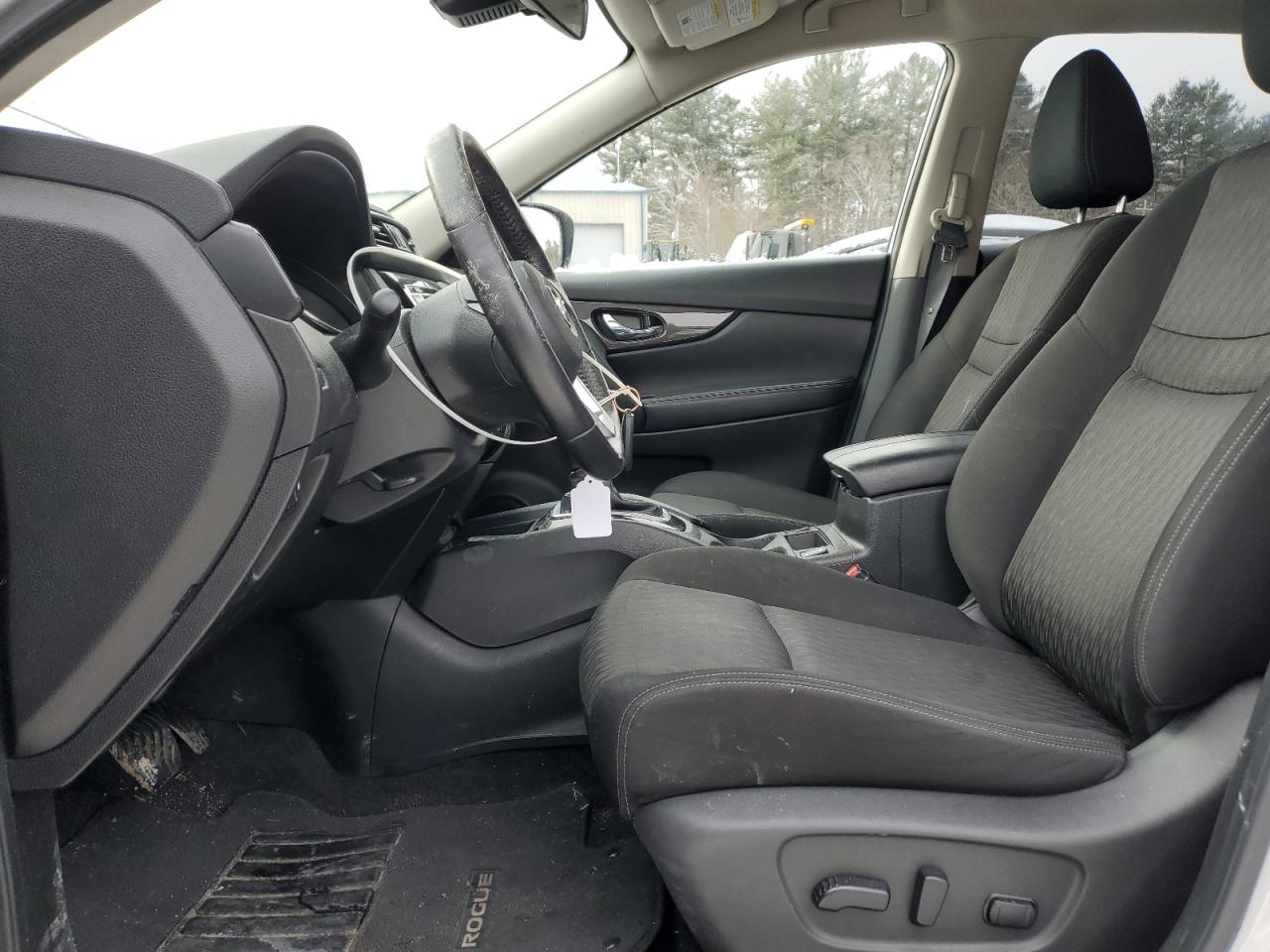 2019 Nissan Rogue - Image 7