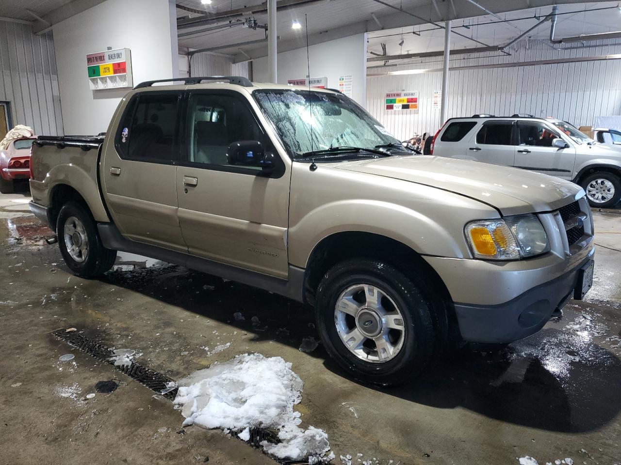 2001 Ford Explorer - Image 4