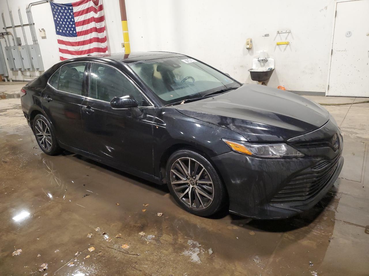 2023 Toyota Camry - Image 4